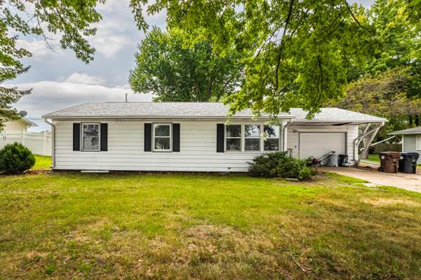 732 Braund St, Onalaska, WI 54650