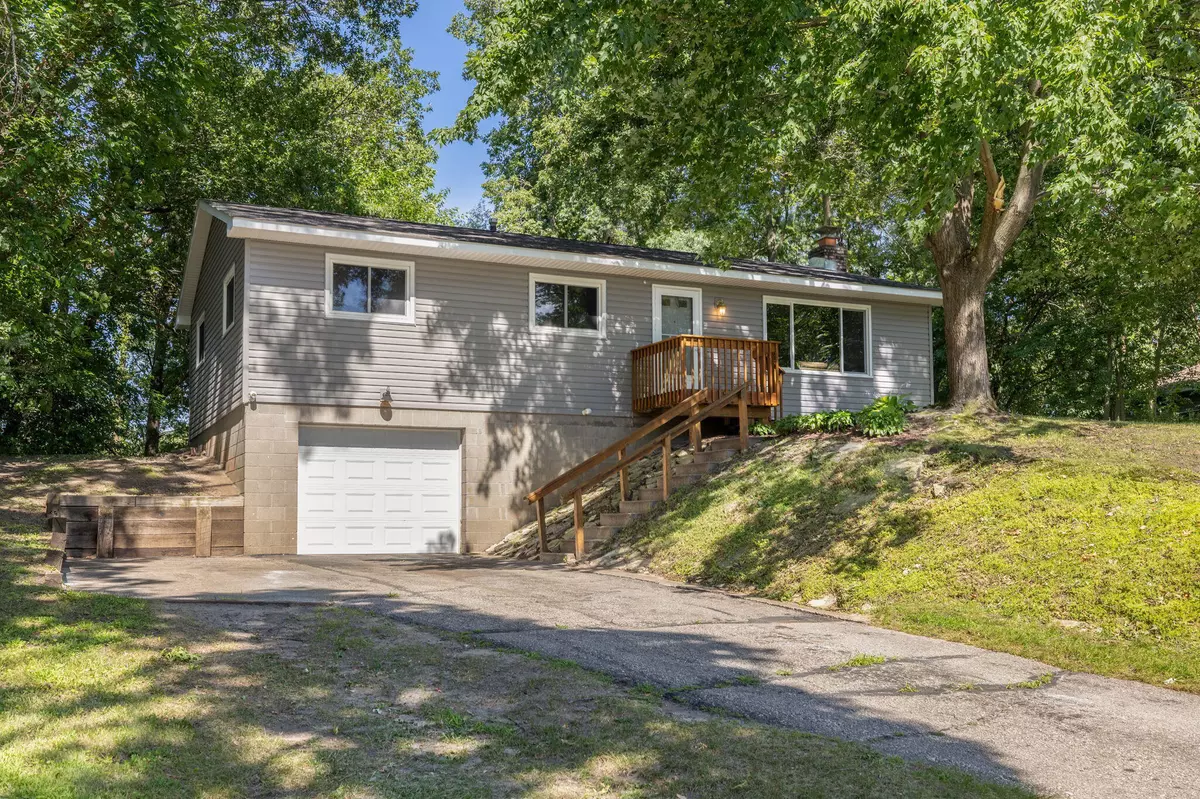 Onalaska, WI 54650,2410 Craig Ct