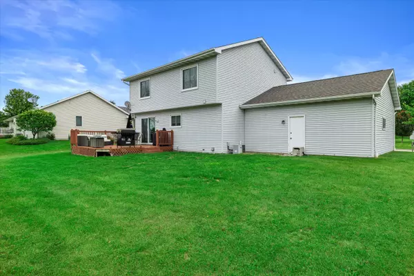 Lomira, WI 53048,579 Oak Spring Dr