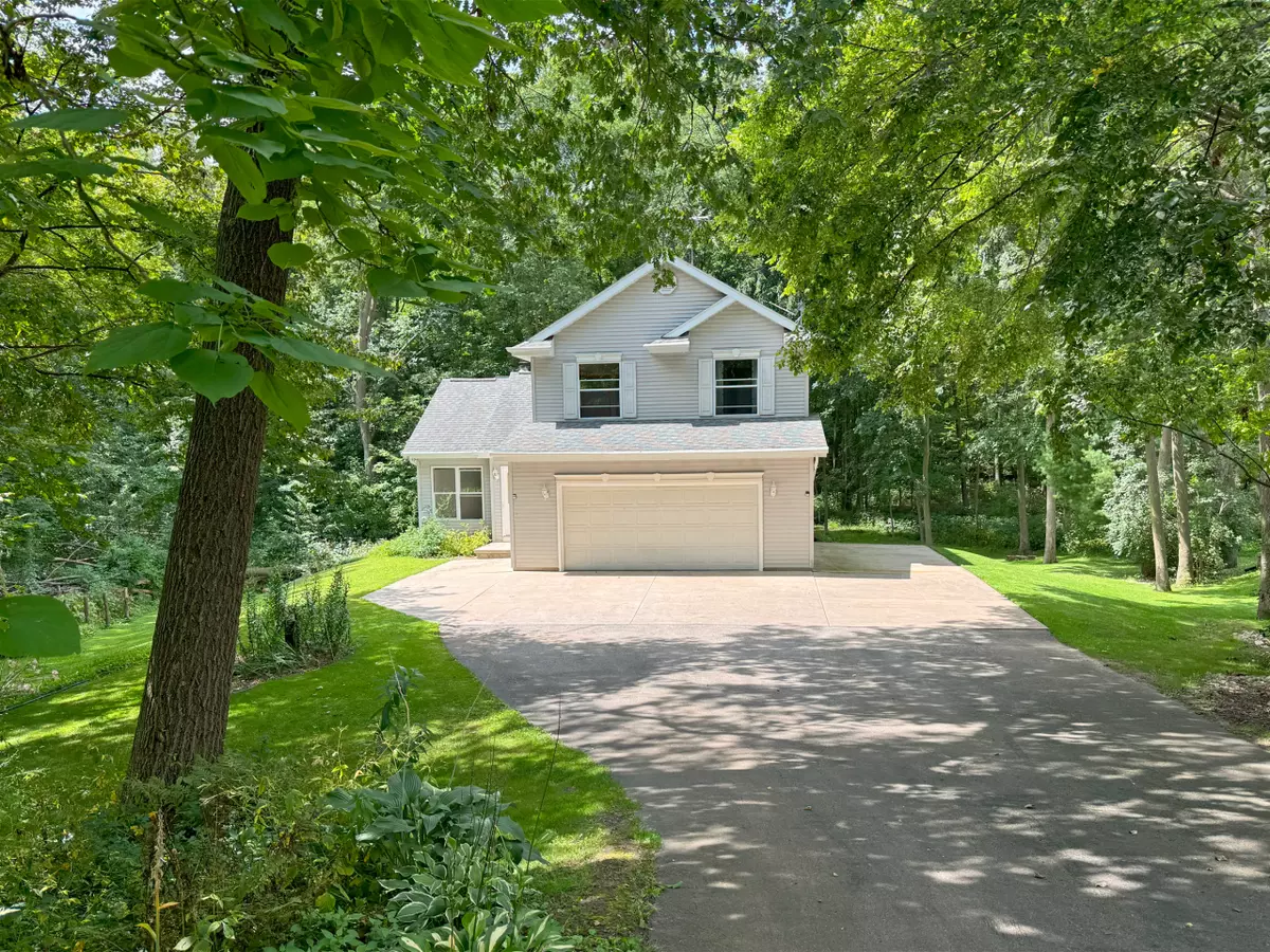 Auburn, WI 53010,W2372 Timber Ridge Ct