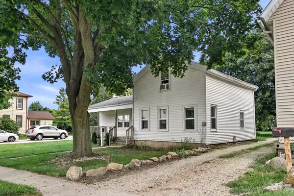 Elkhorn, WI 53121,115 S Lincoln St