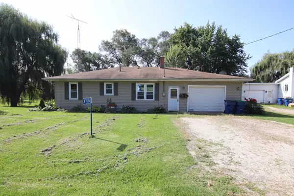 W7486 E Lamartine Dr, Fond Du Lac, WI 54937