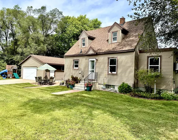 203 Goddard St, Campbell, WI 54603