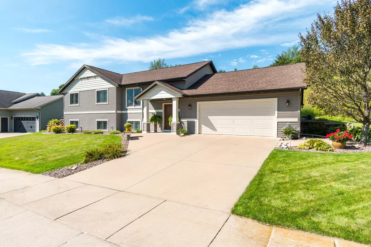 Onalaska, WI 54650,943 Aspen Valley Dr