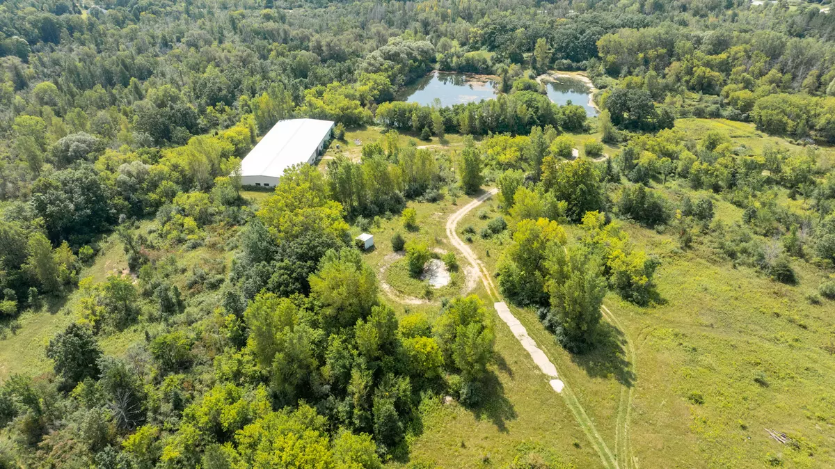 Farmington, WI 53040,1639 Elm Tree Ln