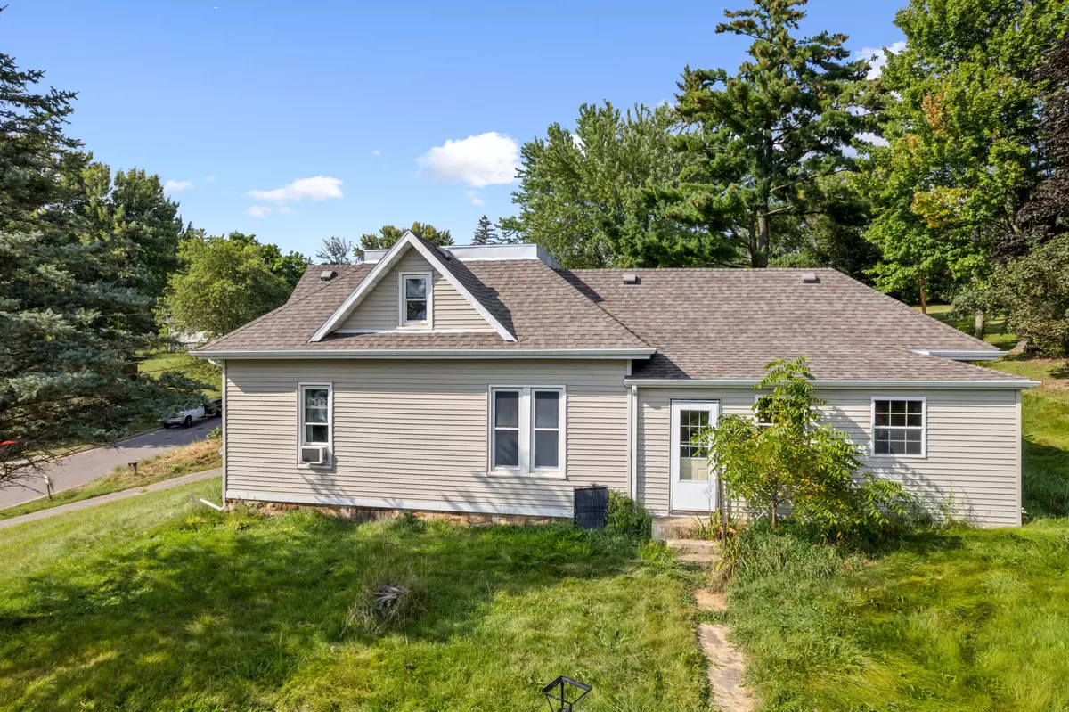 Elroy, WI 53929,210 W Elroy St