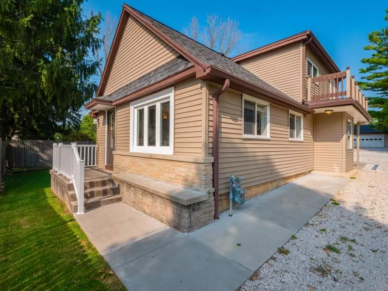 701 N 40th St, Sheboygan, WI 53081