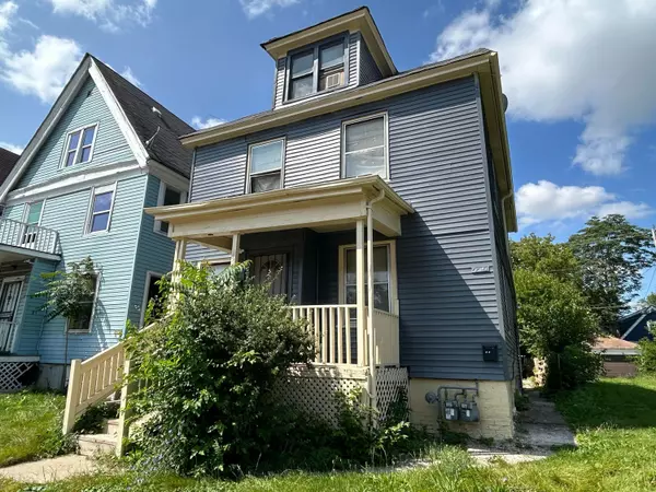 2631 N 35th St Unit 2631A, Milwaukee, WI 53210