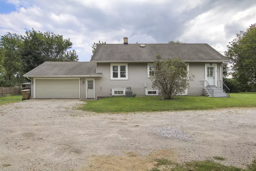 6209 Green Bay Rd, Kenosha, WI 53142