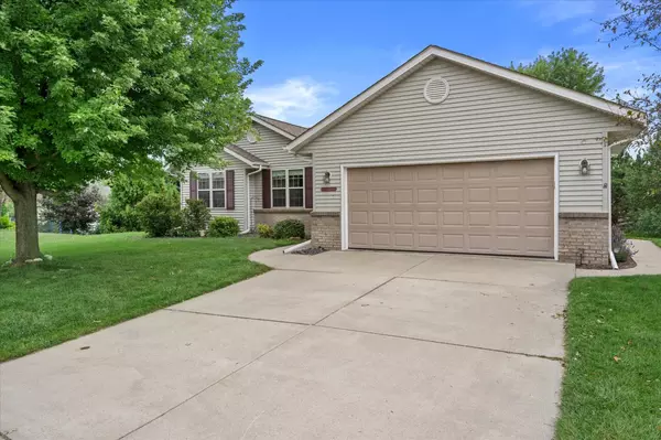 West Bend, WI 53095,1515 Hazelnut Ct