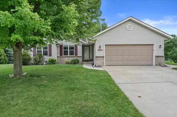 West Bend, WI 53095,1515 Hazelnut Ct