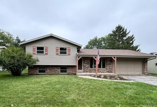 1906 Jefferson St, West Bend, WI 53090