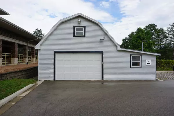 Muskego, WI 53150,S76W17822 Janesville Rd