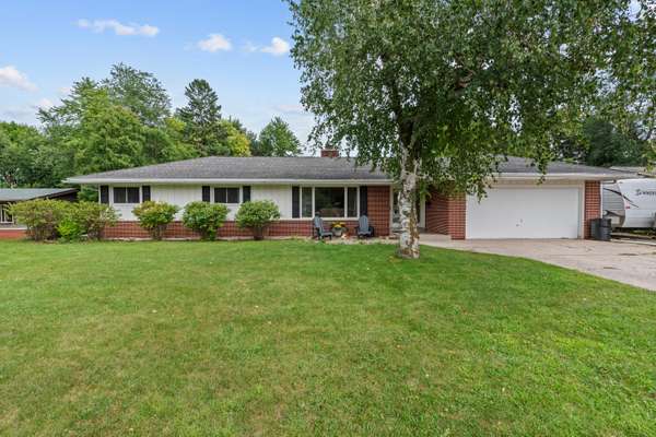 651 S 14th Ave, West Bend, WI 53095