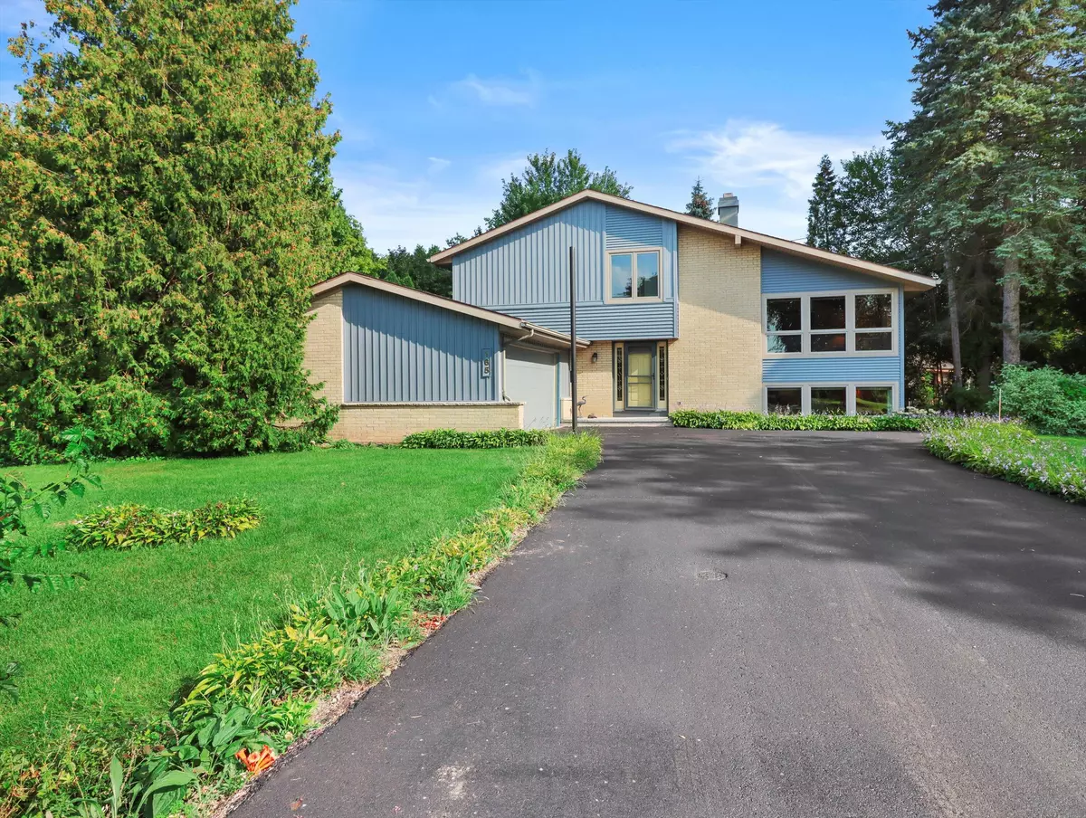 Fox Crossing, WI 54915,165 Riverview Ct