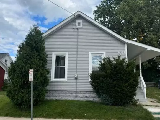 941 Peck Ave, Racine, WI 53404