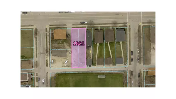 Milwaukee, WI 53233,1821 W State St