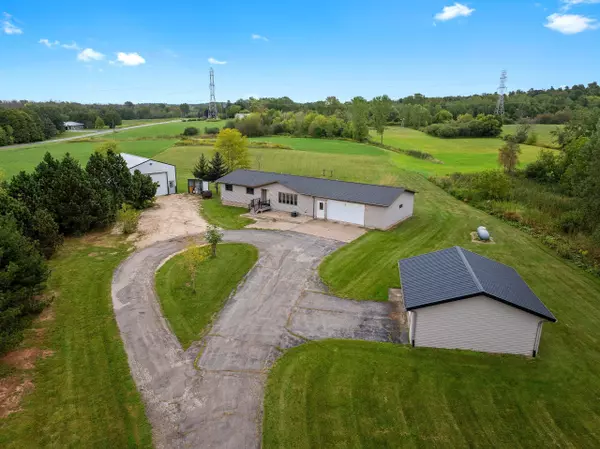 6407 County Highway J -, Liberty, WI 54245