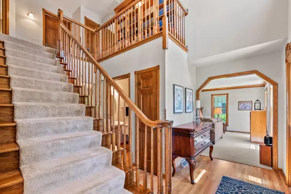 Mequon, WI 53097,9726 W Hunt Club Dr