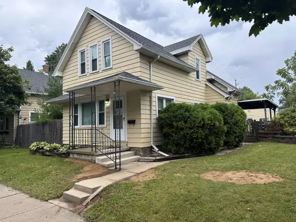 2229 S 14th St,  Sheboygan,  WI 53081