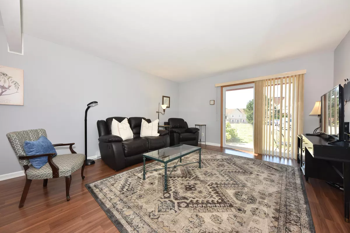 Mequon, WI 53092,10620 N Ivy Ct Unit 19