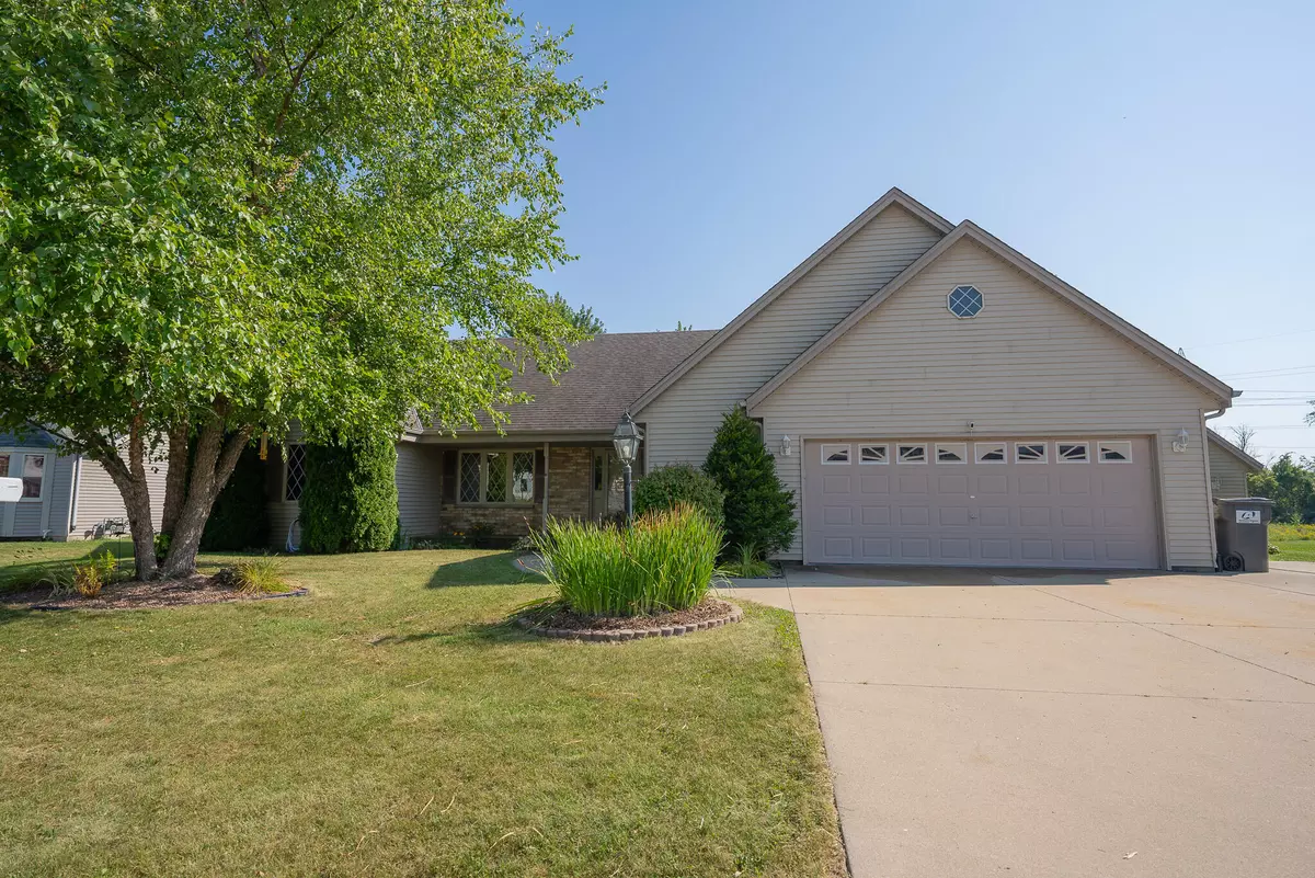 Oak Creek, WI 53154,1435 E Parkside Dr