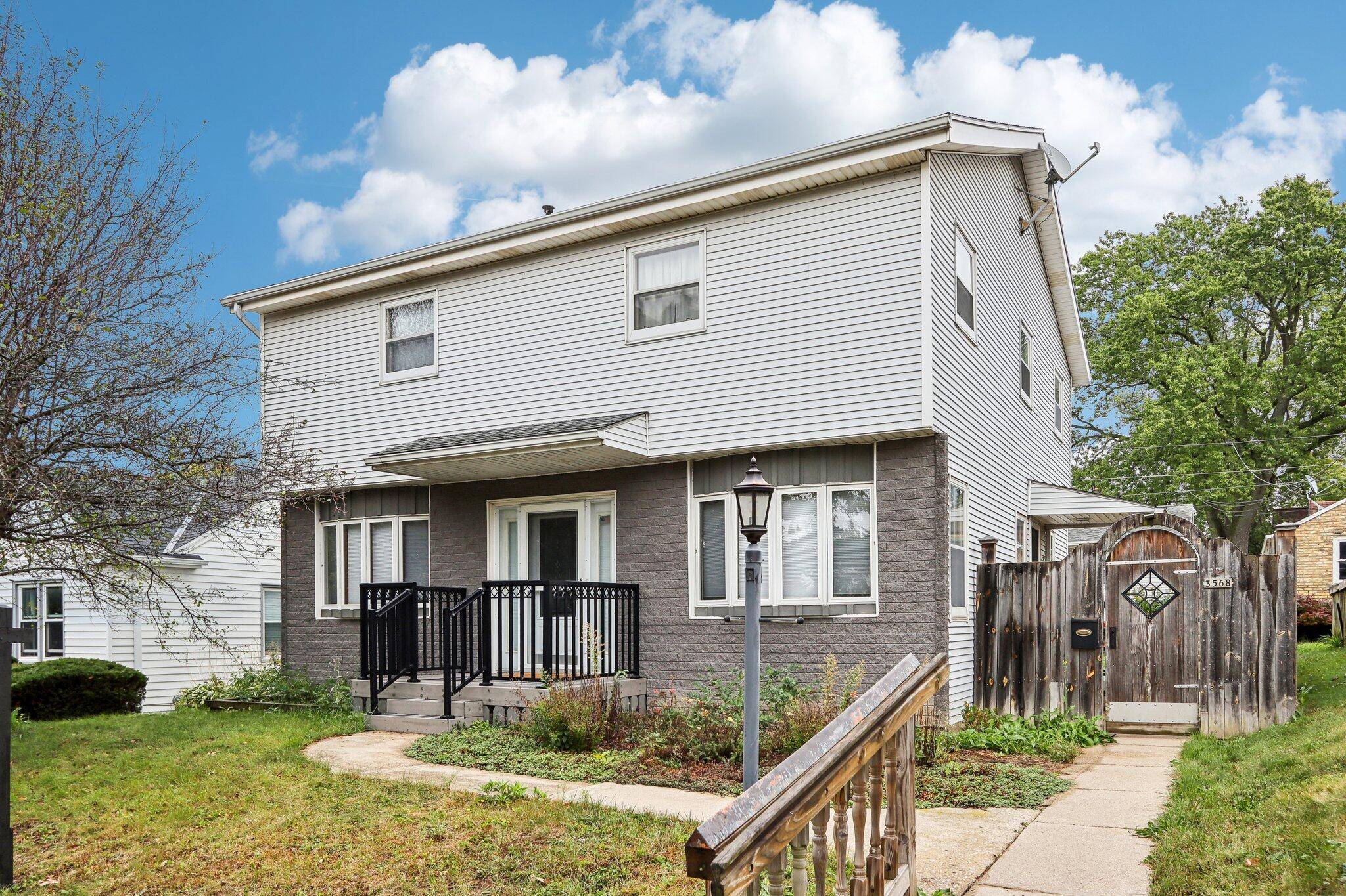 3568 S 3rd St, Milwaukee, WI 53207