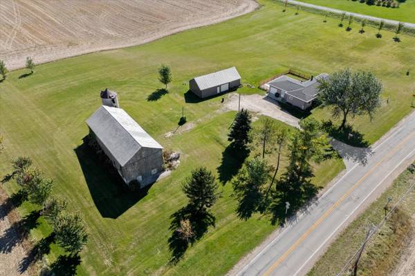 W9287 County Road T -,  Greenbush,  WI 53023