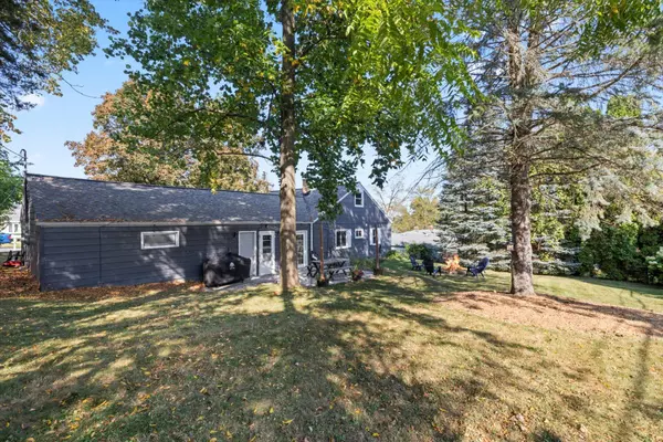 Pewaukee, WI 53072,W271N2636 Pear Tree Ln