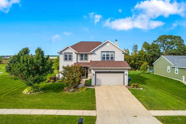 400 E Grant St, Elkhorn, WI 53121