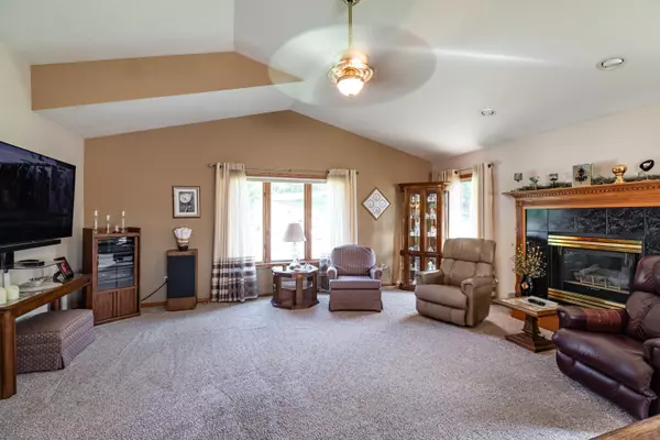 Onalaska, WI 54650,241 Larkspur Ln E