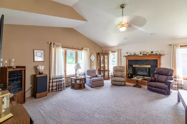 Onalaska, WI 54650,241 Larkspur Ln E