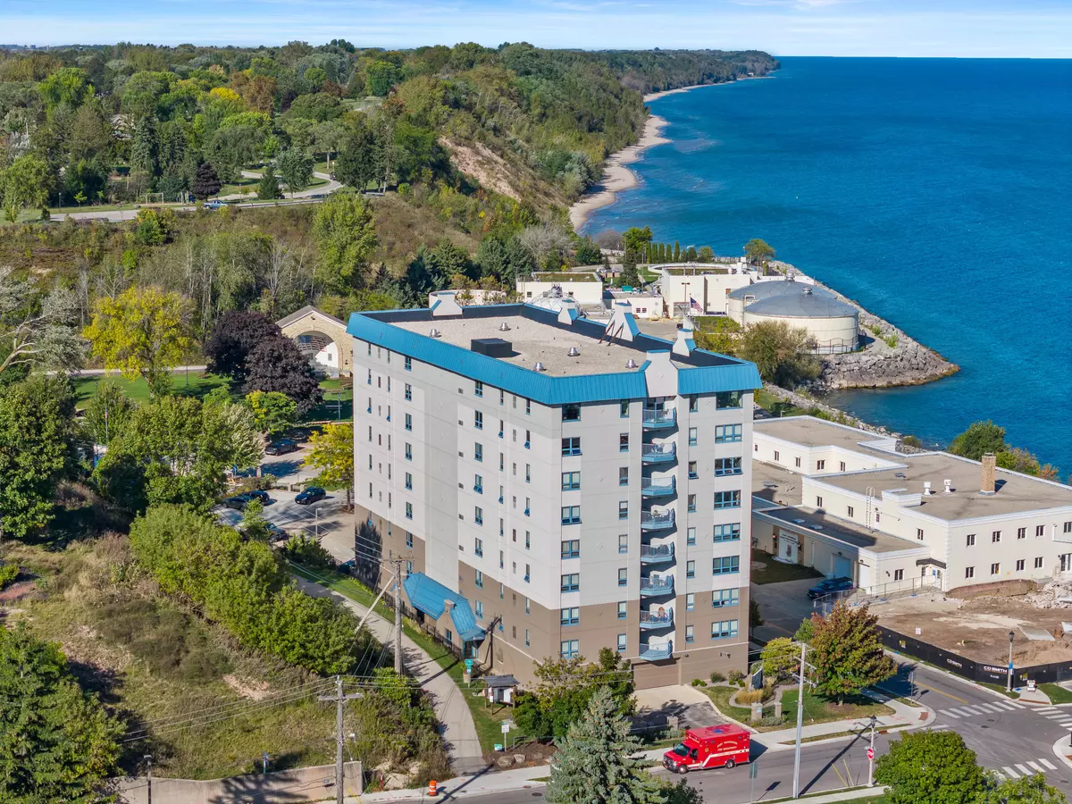 Port Washington, WI 53074,415 N Lake St Unit 601