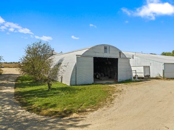 N1083 County Road U - Unit 1, Bloomfield, WI 53128