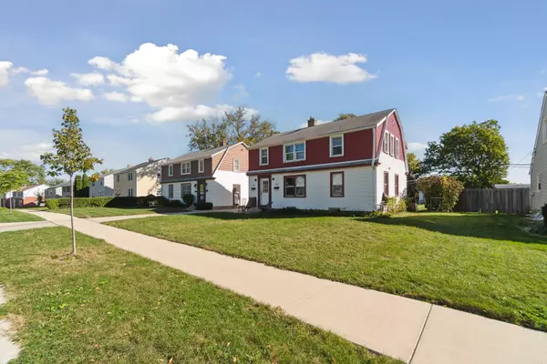 Greenfield, WI 53220,3660 S 46th St Unit 3662