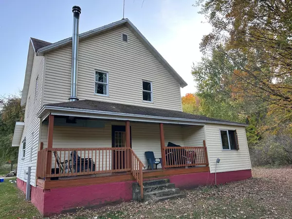 W10307 Cherry Rd,  Herman,  WI 54128