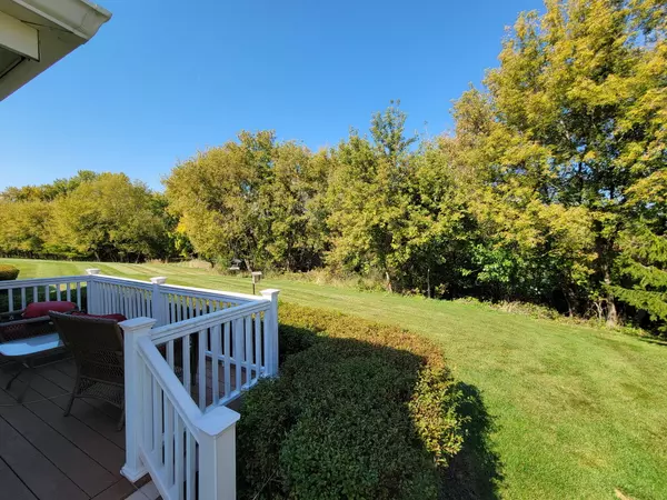 Sussex, WI 53089,N57W24158 Sycamore Cir