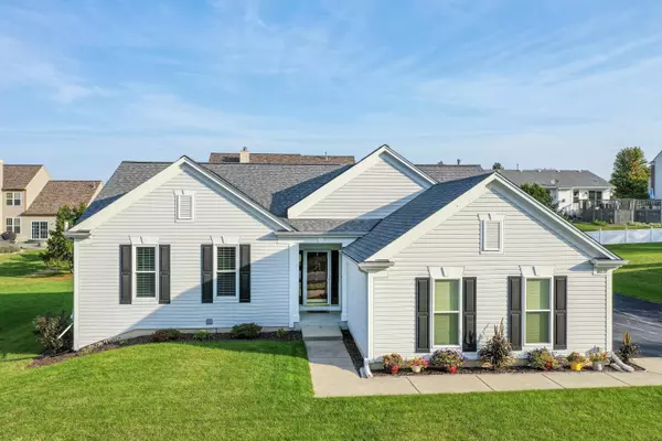 4814 W Sharon Ln, Franklin, WI 53132