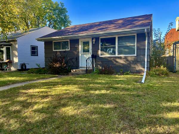 1017 Cameron Ave, La Crosse, WI 54601