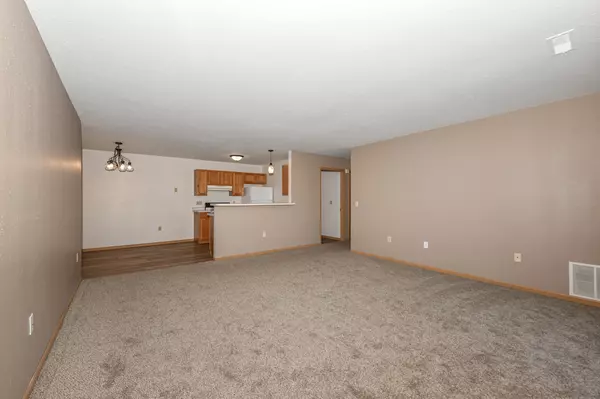 Mount Pleasant, WI 53406,1627 Summerset Dr Unit 2