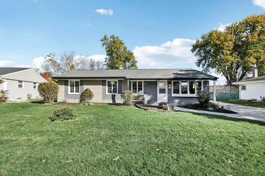 N66W24468 Champeny Rd, Sussex, WI 53089