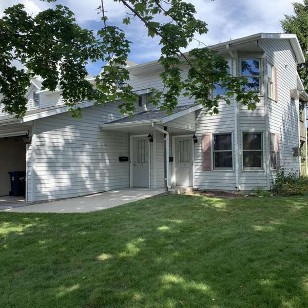 714 Woodview Ave Unit 2, Sheboygan Falls, WI 53085