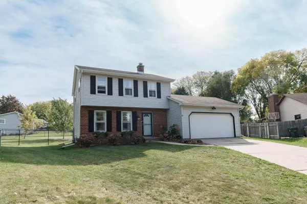 9 Gem Ct, Madison, WI 53714