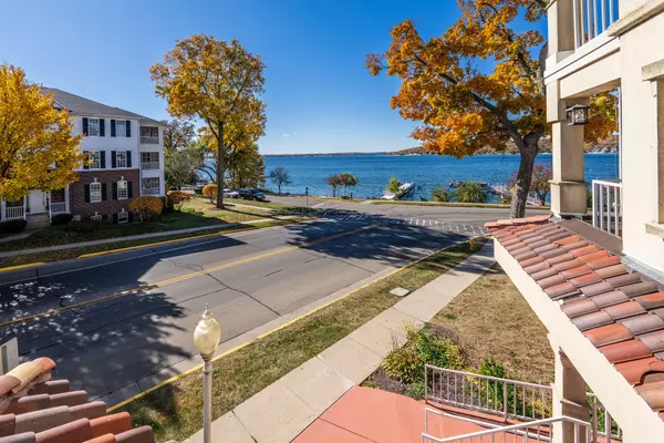 Lake Geneva, WI 53147,335 Wrigley Dr Unit 200