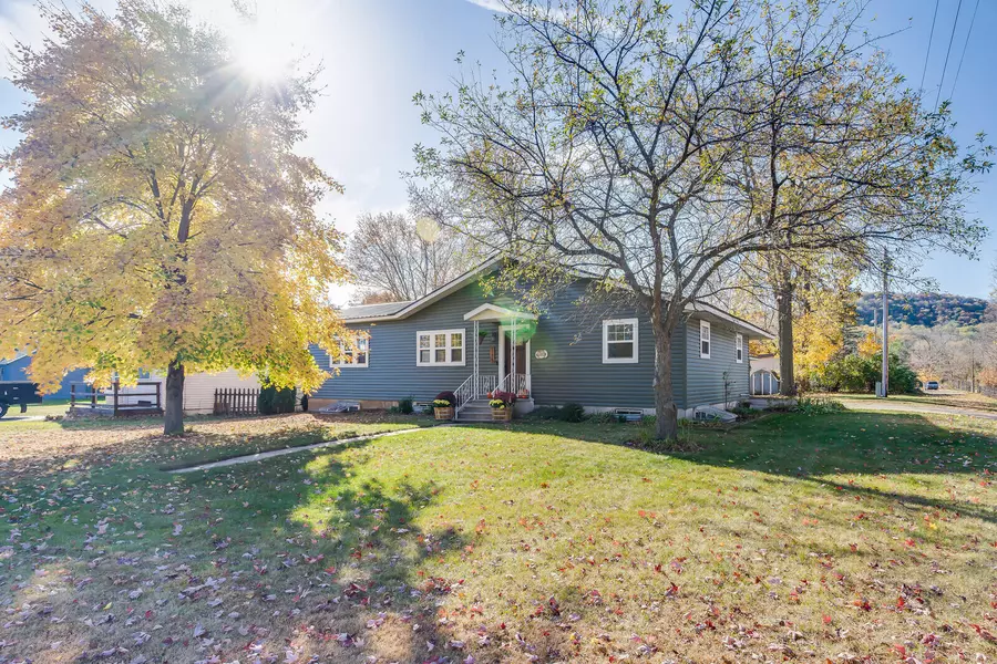 11825 Jay St, Trempealeau, WI 54661