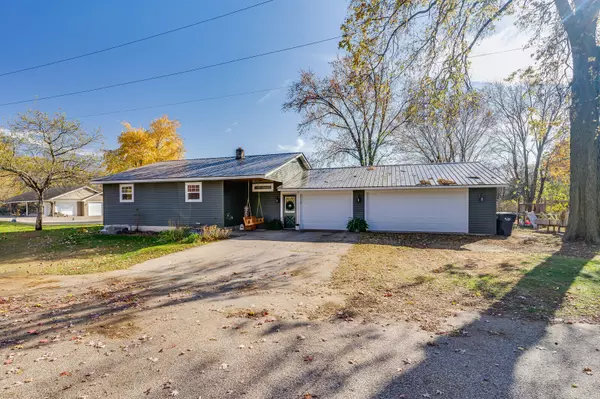 Trempealeau, WI 54661,11825 Jay St