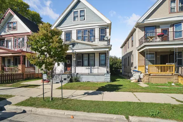 1332 W Dakota St, Milwaukee, WI 53215