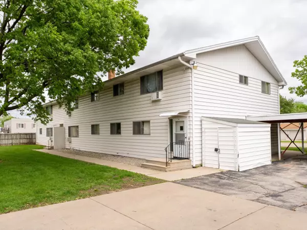 Green Bay, WI 54303,104 S Fisk St Unit 108, 110