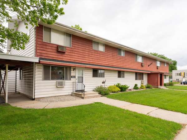 104 S Fisk St Unit 108, 110, Green Bay, WI 54303