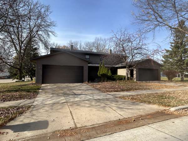 2509 S Kerry Ln Unit 2511, Appleton, WI 54915